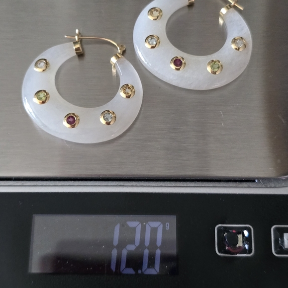 SOLD Ross Simons 14k Yellow gold Bezel Gemstone White Jade puffy hoop earrings - Picture 12 of 13